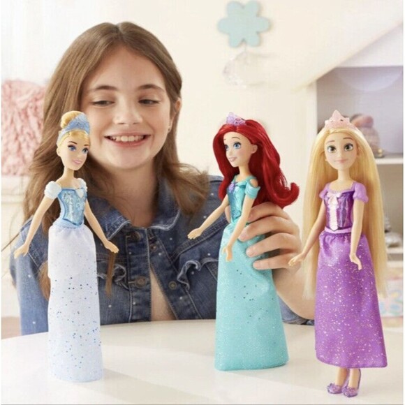 Disney Princess Cinderella Royal Shimmer Doll 11" New in Package Hasbro. - Picture 3 of 4